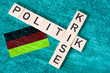 © studio v-zwoelf - Flagge von Deutschland und Worte Politik und Krise