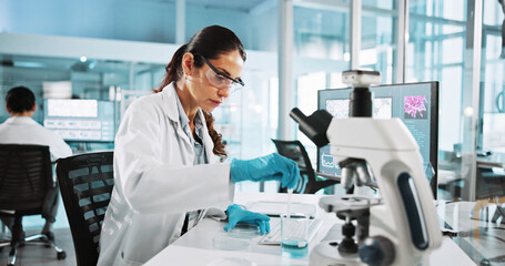 Aufkleber - Scientist, woman and research with beaker at lab with sample, liquid and test with pharma career. Person, ppe and equipment with chemical process for medical innovation, vaccine and clinical study