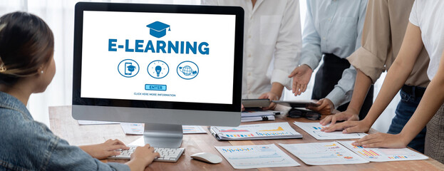 Leinwandbilder - E-learning website with brisk sofware for student to study online on the internet network