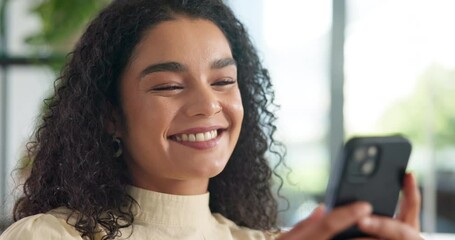 Fototapete - Thinking, phone and woman in office with communication, networking or social media on mobile app. Happy, cellphone and female creative editor with decision for online contact for texting in workplace