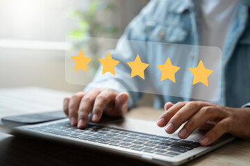 Canvas Print - Experience excellent customer service, User give five star rating on online application, Positive feedback, Happy, Smiley face icon. Customer Reviews in Digital Survey, Satisfaction.