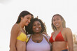 © Sabrina - Happy young multiracial girls smiling on camera during summer beach vacation outdoor - Diverse female friends hugging each other at sunset - Travel and holiday concept