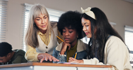 Aufkleber - School, university and teacher with students help for assessment, assignment and explain test question. College, academy and educator with girls for learning, teaching and education in classroom