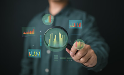 Aufkleber - Focusing on key financial insights with magnified data visualization.