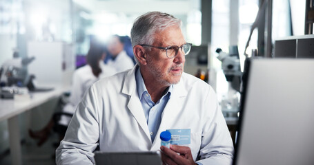 Poster - Man, scientist and tablet with pills at computer for pharmaceutical innovation, medication and check results. Study, investigation and mature doctor with online medicine info for medical research