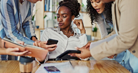 Fototapete - Business people, chaos and woman in office, stress and workflow with deadline. Group, employees and employee with pressure, burnout and overworked with collaboration project, anxiety and meeting
