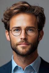 Aufkleber - A business young European men, light gray background.