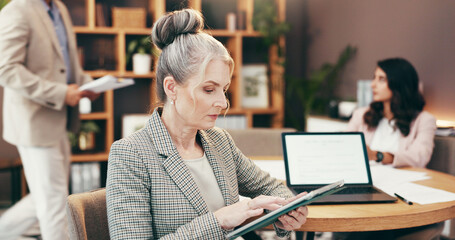 Fototapete - Professional, tablet and mature woman in office for research, online budget review and finance proposal. Business, accountant and person on digital tech for website, financial consultant and planning