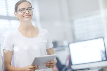 Leinwandbilder - Thinking, girl and online with tablet in office for communication, post and content creation for agency. Woman, creative manager and internet for business social media, account and trend influencer.