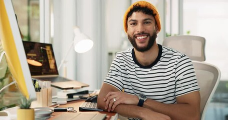 Aufkleber - Man, face and computer for remote work from home, review or smile with charts for internet traffic. Person, social media marketing and digital nomad in portrait, results and graphs at house in Mexico
