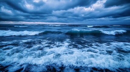 Fototapete - Dramatic ocean waves crashing on the shore under a stormy, dark blue sky.  The powerful waves create white foam as they roll in. : Generative AI