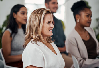 Aufkleber - Business woman, conference and listen with crowd in boardroom for training, development or career growth. People, workshop and audience with diversity, group or thinking with team at startup company