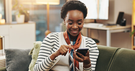 Aufkleber - Black woman, happy or relax with phone on sofa for streaming subscription, social media scroll or reading ebook. Smile, person or internet connection in home for dating site profile or contact search