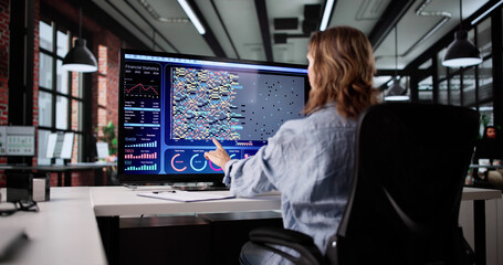 Leinwandbilder - Corporate Woman Analyzing Market Trends