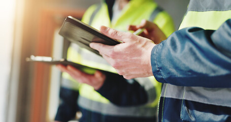 Aufkleber - Hands, construction worker and tablet for meeting, review and team with safety report at site. People, engineer and architect with touchscreen, checklist and application for survey at property