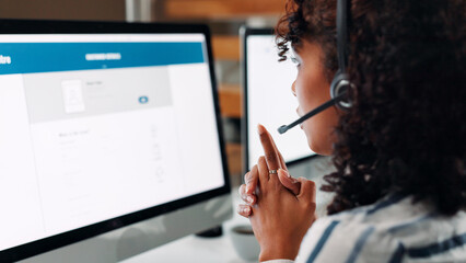 Aufkleber - Computer, screen and woman with headset in call center for help or online assistance. Communication, contact us and customer service with employee for feedback or support as office virtual assistant