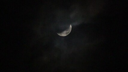 Wall Mural - half moon and clouds at night
