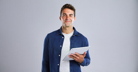 Aufkleber - Portrait, smile and tablet with editor man in studio for proofreading article of online magazine. App, column and post editing with happy freelance journalist on white background space for publishing