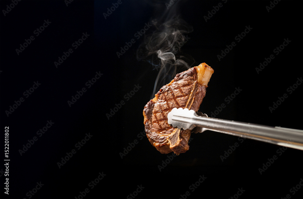 Stock-Foto „스테이크, 소고기, 바베큐, 식사, 레스토랑, 굽다, 스모크, 두툼하다, 영양, 맛있다, 훈연, 그릴 ...