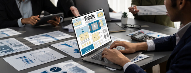 Website design software provide brisk template for online retail business and e-commerce