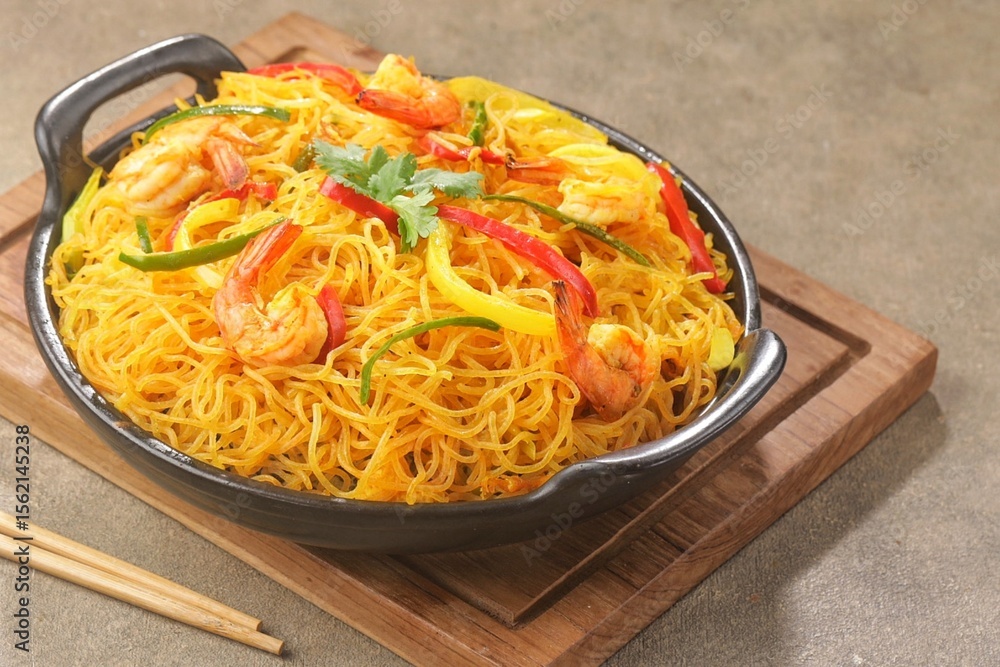 Mui Fun Rice Singapore Mei Fun consists of rice vermicelli seasoned with curry ...