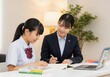 © ひめ まり - 個別指導学習をする高校生