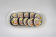 © 검정색 - 다양한 재료로 만든 소풍 도시락 건강한 집김밥