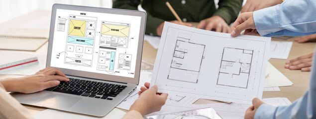 website design software provide brisk template for online retail business and e-commerce