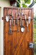 © schulzie - Anordnung Garten hand geräte mit Holzgriffen