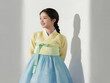 © eunhi - 한복 저고리 입은 20대 여성, Korean Woman in Hanbok Jeogori