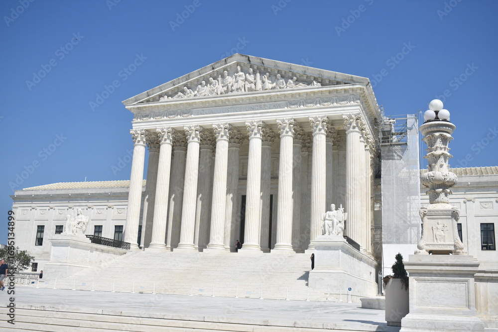 The Supreme Court of the United States showcases neoclassical ...