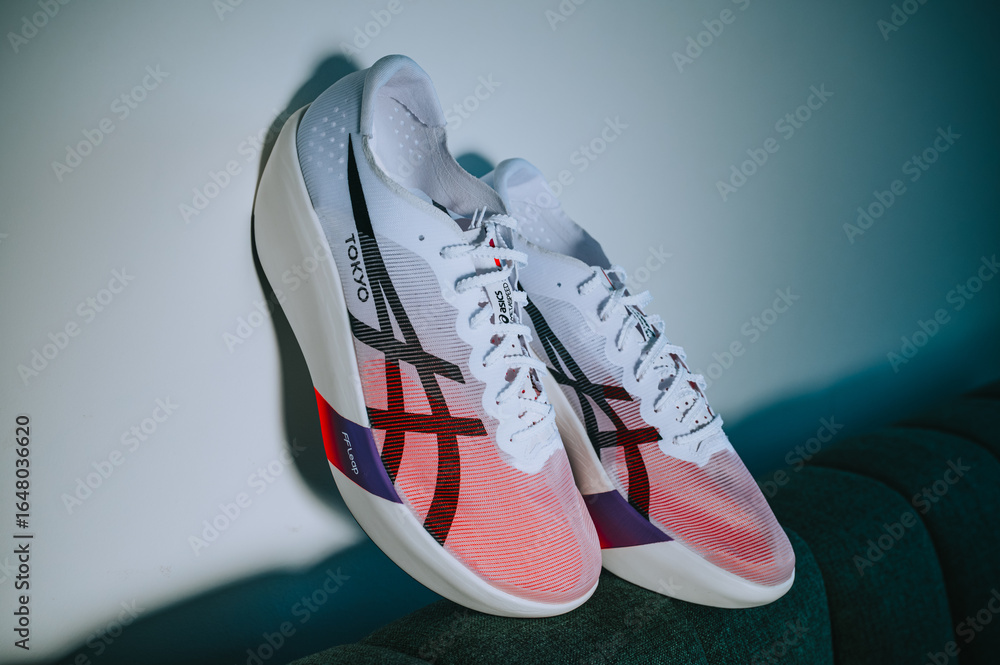 Metaspeed Ray Plate Asics Metaspeed Ray – brand new road running shoes with FF Leap foam ...