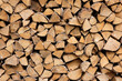 © Pawel - A pile of wood logs with a lot of different sizes