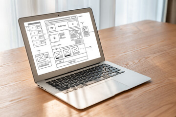 Website design software provide modish template for online retail business and e-commerce