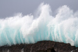 Pounding wave