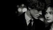© Wasabi - ヴィンテージな雰囲気の若い恋人たちのモノクロポートレート