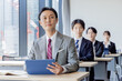 © Zoey106 - 研修を受けるビジネスマン