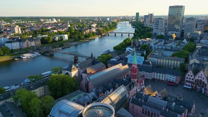 Wall Mural - 4K Drone Video of the Gothic-Style Kaiserdom St. Bartholomäus Cathedral near the Römerberg Market Square on the Main River in Downtown Frankfurt, Germany