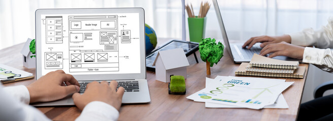 Website design software provide brisk template for online retail business and e-commerce
