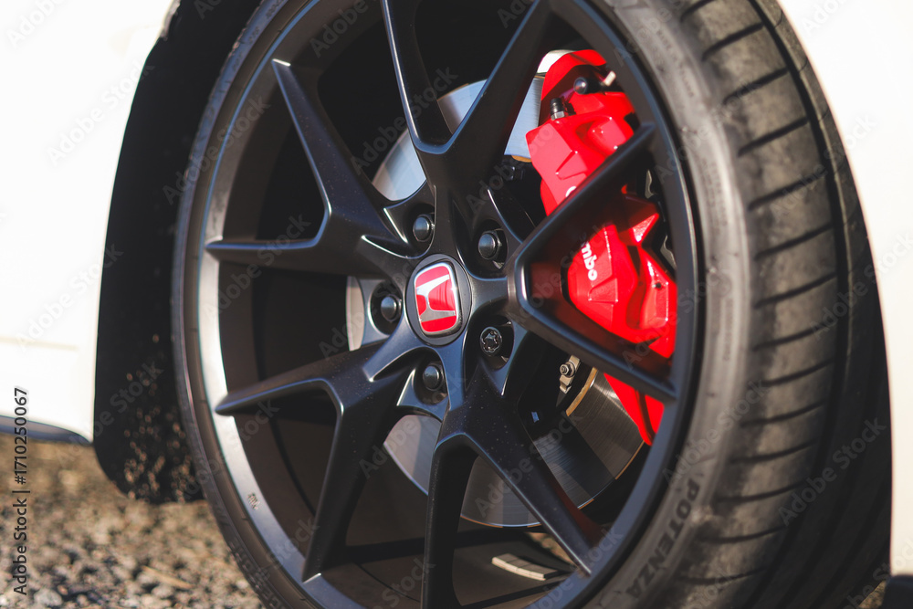 Foto de Stock 2025 Honda Civic Type R driving in Beaufort, South ...
