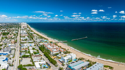 Wall Mural - panoramic drone view of Fort Lauderdale, Florida with city