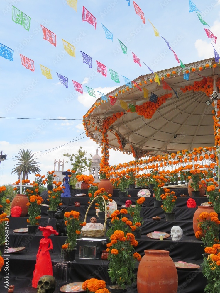 Mexican Heritage Plaza – Día de los Muertos ofrendas photo 1