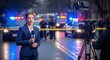 © dreamdes - Woman reporter broadcasting live news from crime scene at night. Journalist reporting tragic event. Serious female newscaster with camera and microphone.