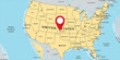 © Adobe worker  - United States map with a red location pin marking a central point america