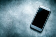 © hiro - スマートフォンの画面オフ状態、スタイリッシュなガジェット背景