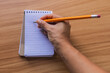 © Lisbeth - LIBRETA EN BLANCO CON LINEAS HORIZONTALES PARA ESCRIBIR UN MENSJAE