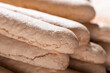 © zole4 - Primo piano di una pila di biscotti savoiardi. Profondità di campo ridotta.