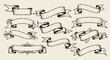 © KazeDor - Ensemble de bannières et de rubans dessinés à la main, style vintage, pour la conception graphique.