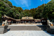 © tanoji - 鹿児島縣護國神社の社殿と狛犬（Kagoshima Gokoku Shrine in Kagoshima, Japan）
