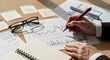 © youns - Un hombre de negocios serio que trabajaba en un escritorio revisando el estado de cuenta. Le preocupaban las empresas que experimentaban dificultades financieras.